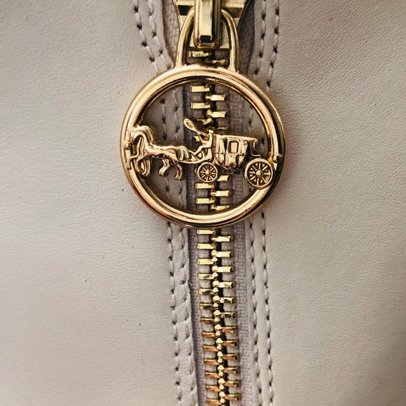 🎀 Coach Iris Leather Bootie - Picture 6 of 10